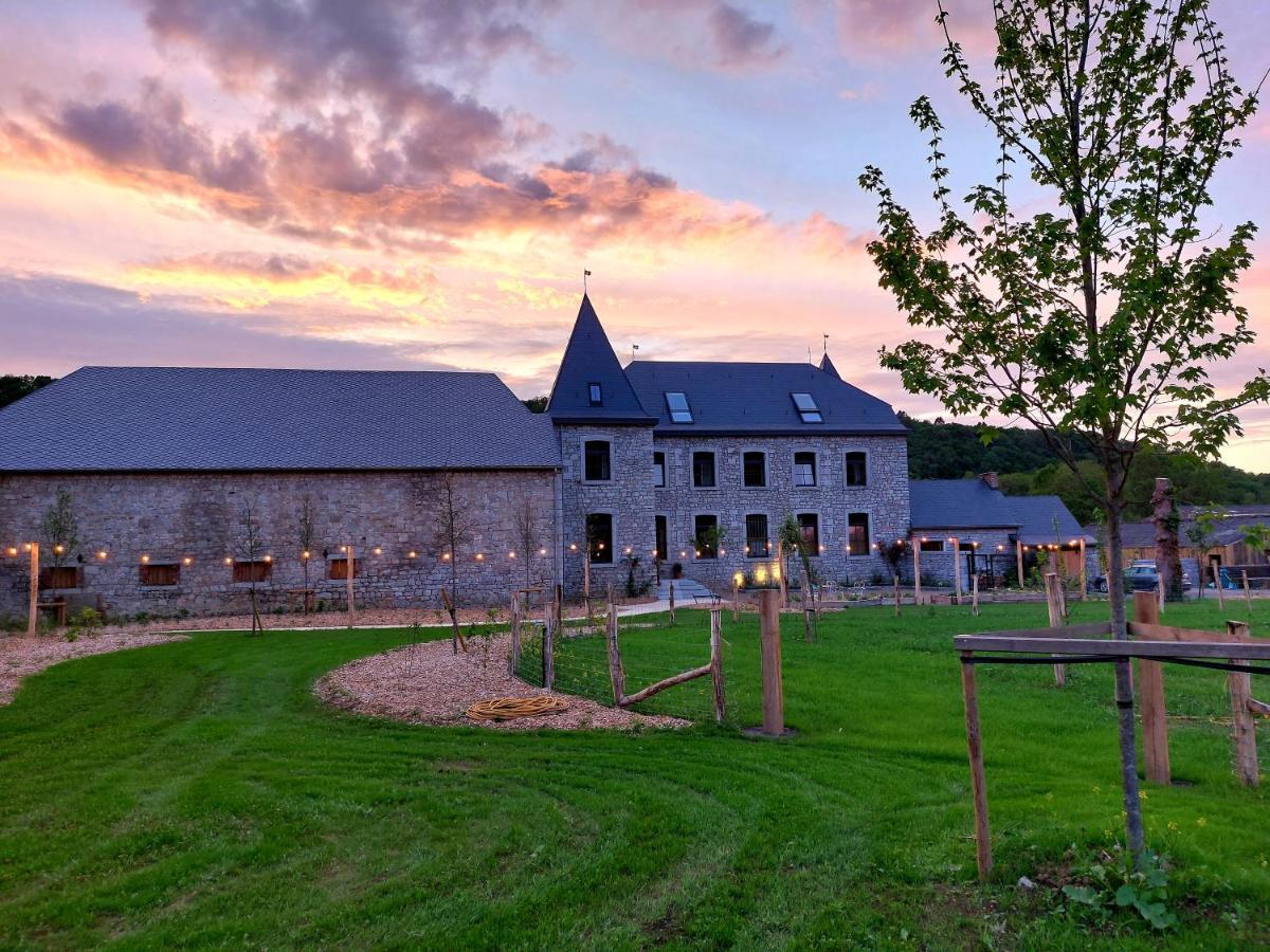 Les Suites De Petit Bomal Durbuy Exterior photo